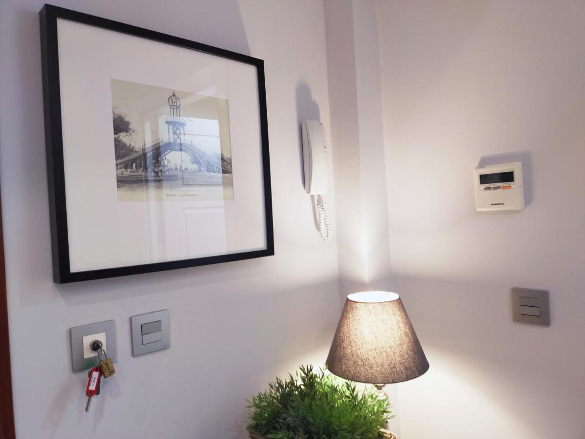 Bohemian & Suites Panoramic -Parking Sevilla Buitenkant foto